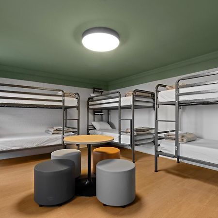 Hi Halifax Heritage House Hostel מראה חיצוני תמונה