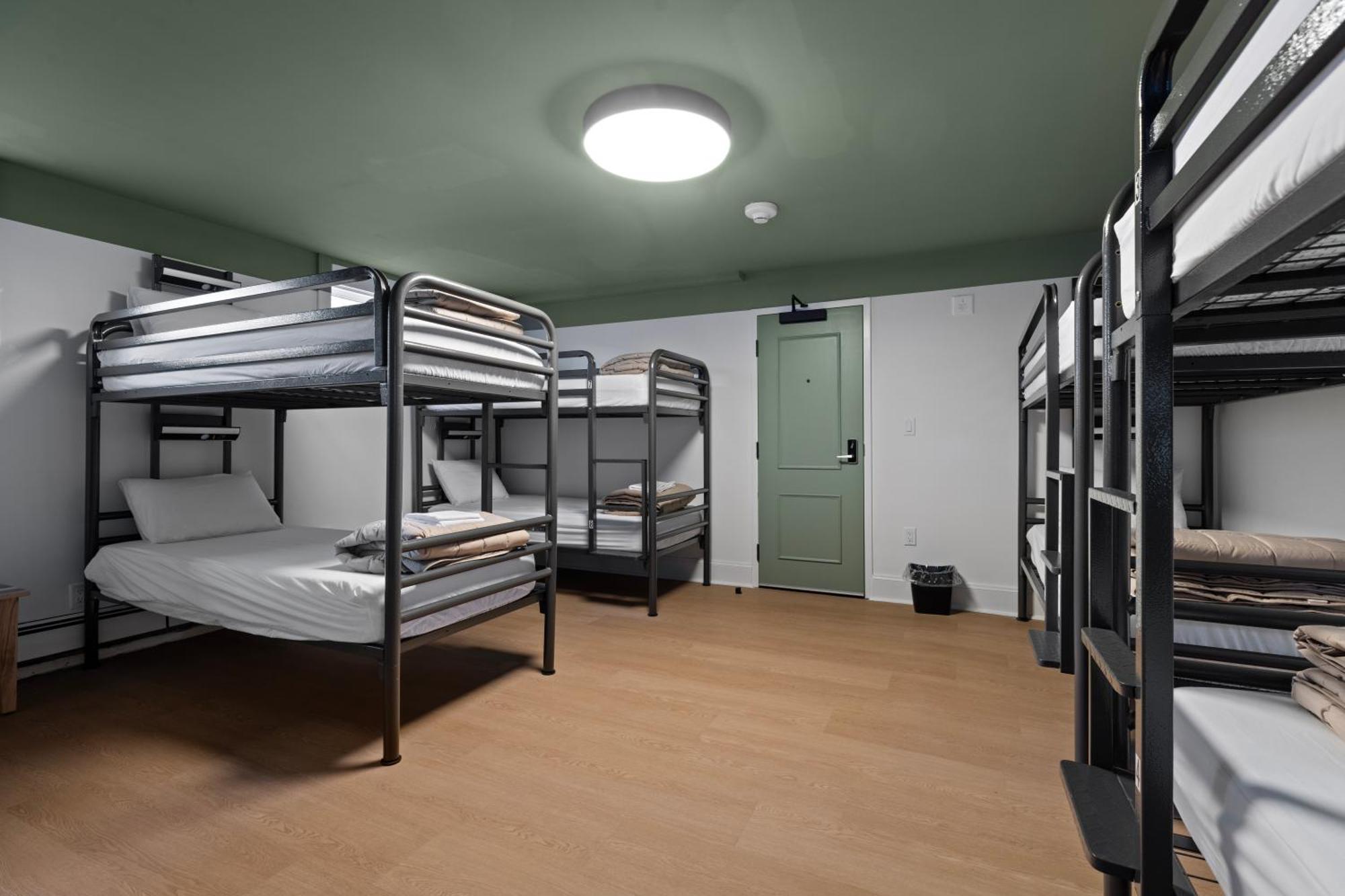 Hi Halifax Heritage House Hostel מראה חיצוני תמונה